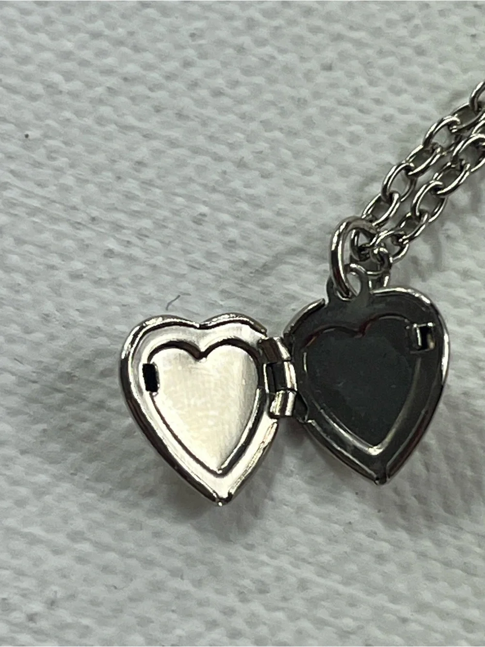 VTG Pleasant Company American Girl Molly Heart Locket Accessories Lot Retired